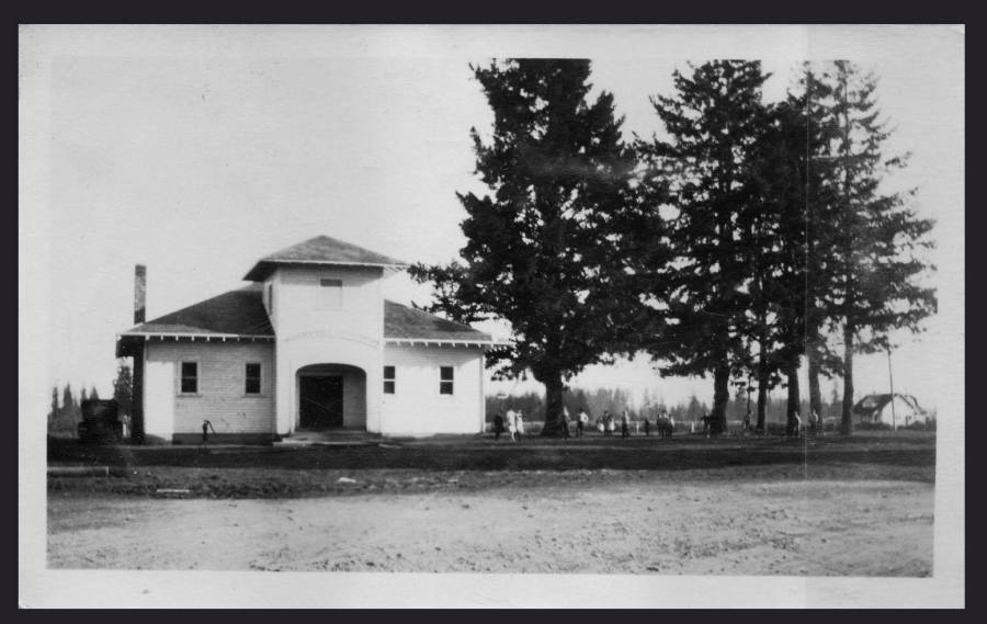 75388351_10157221200088702_8229722333493854208_o